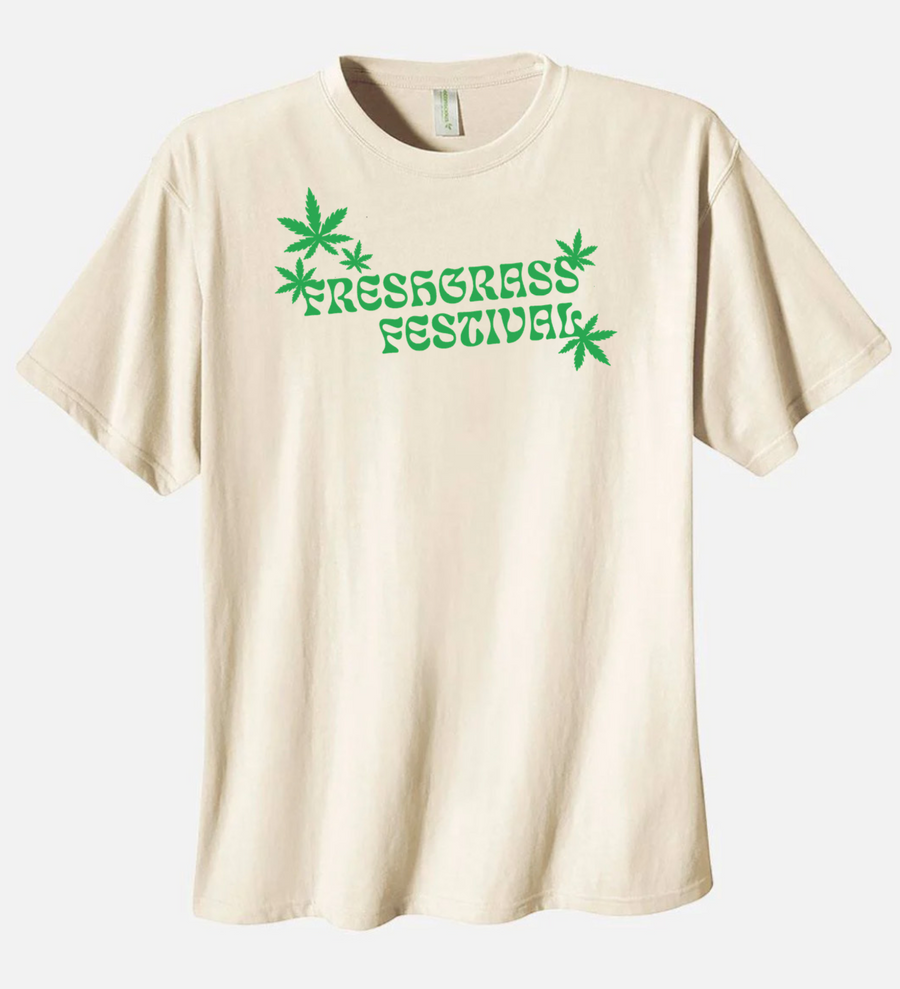 Freshgrass T-shirt: Crew Neck Cream with Cannabis Leaves